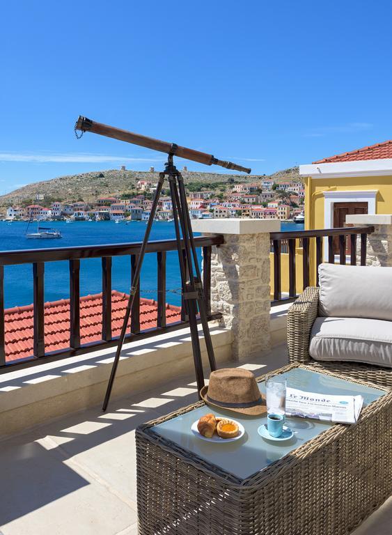 Villa Admiral'S House à Chalki Town Extérieur photo